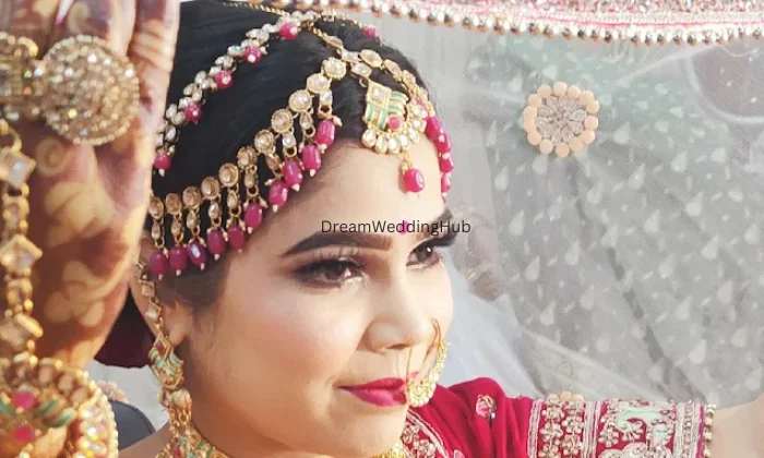 Radha  Daughters Makeup Studio